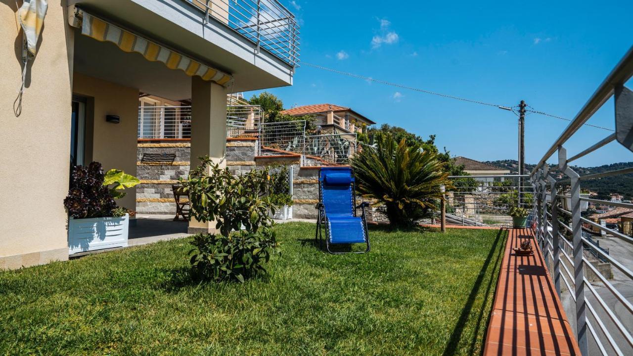 Ferienwohnung Italianway - Delle Ginestre 28 Marina dʼMarina dʼAndora Exterior foto