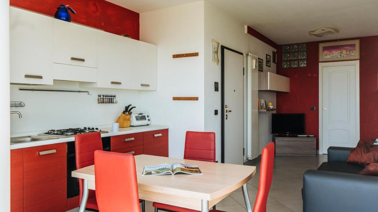 Ferienwohnung Italianway - Delle Ginestre 28 Marina dʼMarina dʼAndora Exterior foto