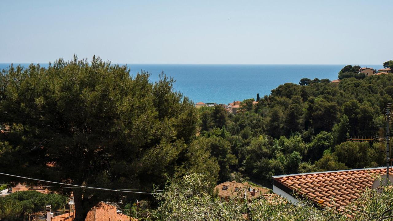 Ferienwohnung Italianway - Delle Ginestre 28 Marina dʼMarina dʼAndora Exterior foto